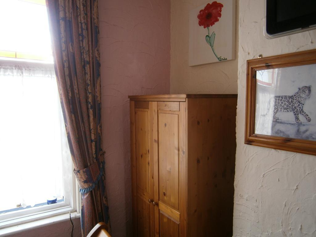 Guesthouse The Royale Hotel Blackpool Szoba fotó